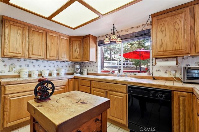48150 Twin Pines Road, Banning, CA 92220