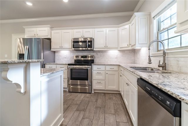 58 Headley Drive, Bella Vista, AR 72714
