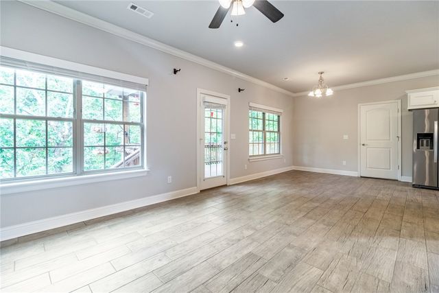 58 Headley Drive, Bella Vista, AR 72714