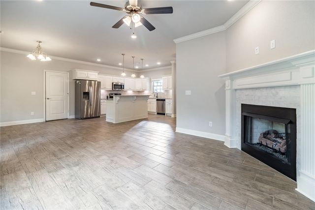 58 Headley Drive, Bella Vista, AR 72714
