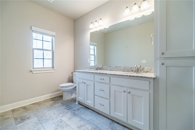 58 Headley Drive, Bella Vista, AR 72714