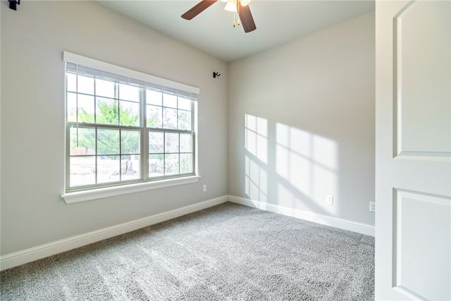 58 Headley Drive, Bella Vista, AR 72714