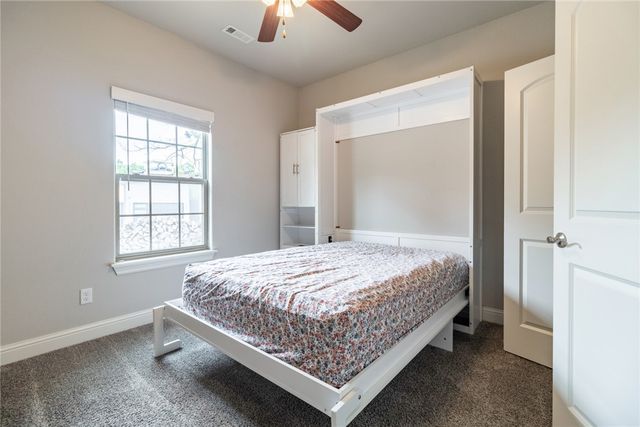 58 Headley Drive, Bella Vista, AR 72714