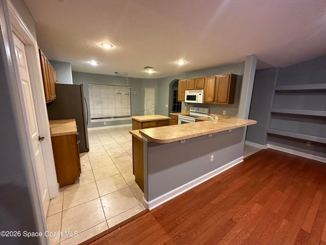 8075 104th Avenue, Vero Beach, FL 32967
