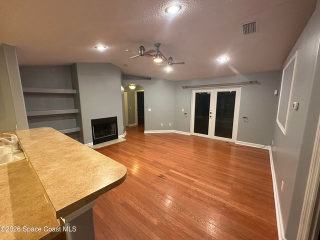 8075 104th Avenue, Vero Beach, FL 32967