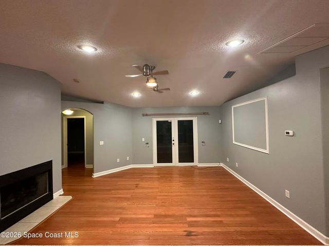 8075 104th Avenue, Vero Beach, FL 32967