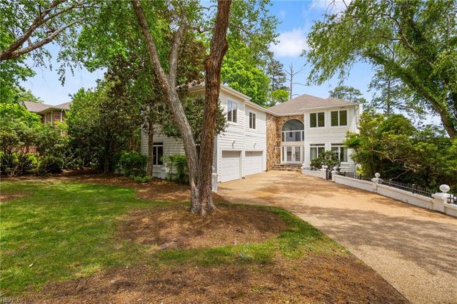 924 Enfield CHSE, Virginia Beach, VA 23452