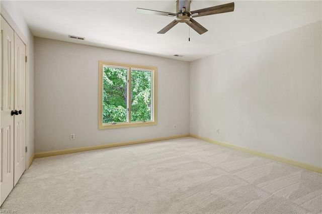 924 Enfield CHSE, Virginia Beach, VA 23452
