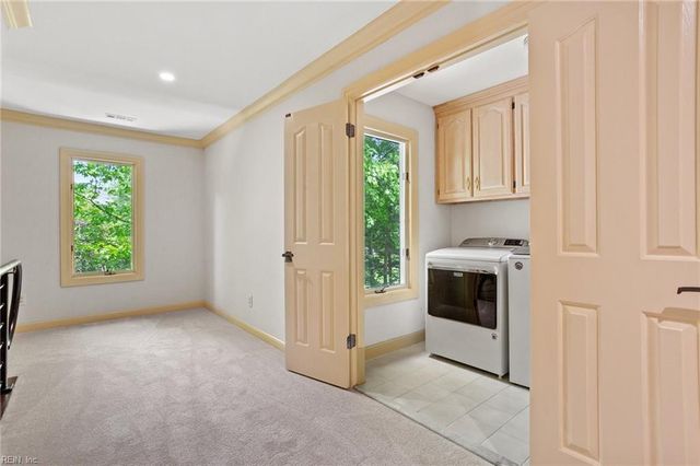 924 Enfield CHSE, Virginia Beach, VA 23452