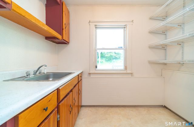 34 Sylvan Avenue, Meriden, CT 06451
