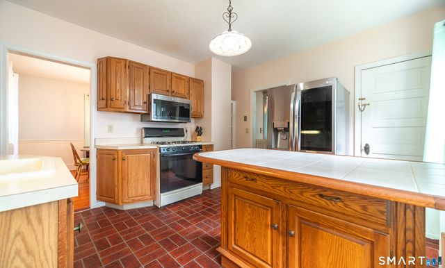 34 Sylvan Avenue, Meriden, CT 06451