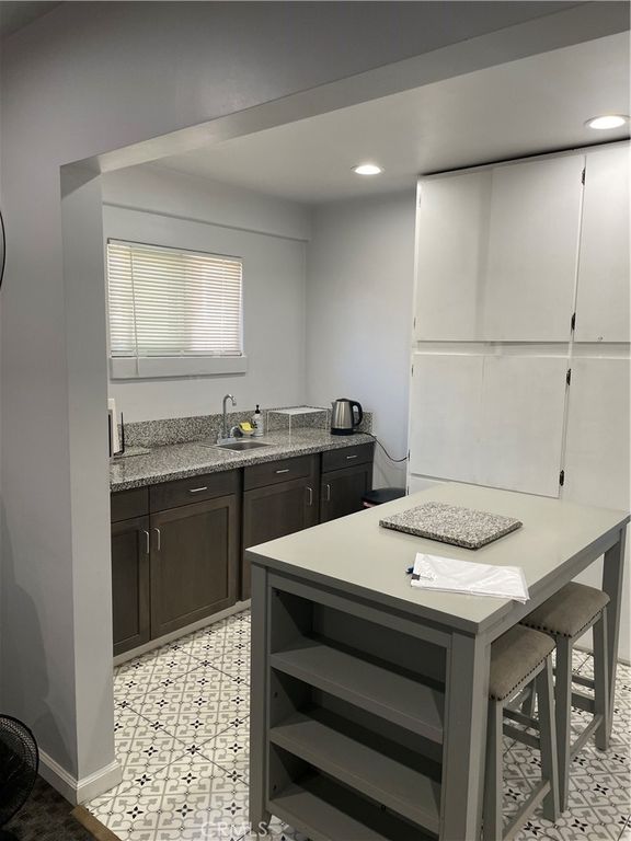 Image 14 of property listing at 402 E Ramsey, Banning, CA 92220