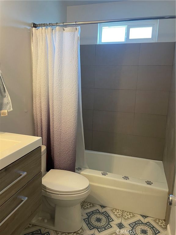 Image 20 of property listing at 402 E Ramsey, Banning, CA 92220