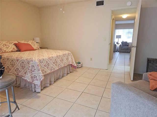 2458 COLUMBIA DRIVE 66, Clearwater, FL 33763