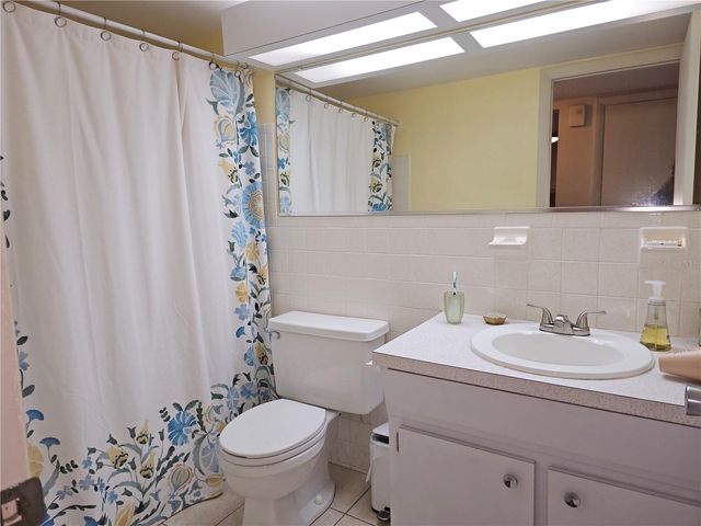 2458 COLUMBIA DRIVE 66, Clearwater, FL 33763