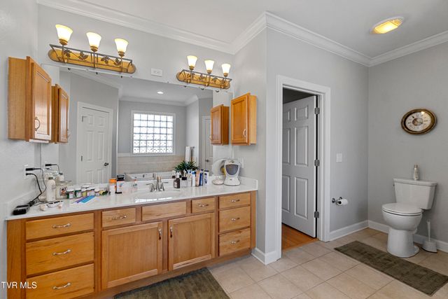 14 West Ridgefield Court, Greeneville, TN 37745