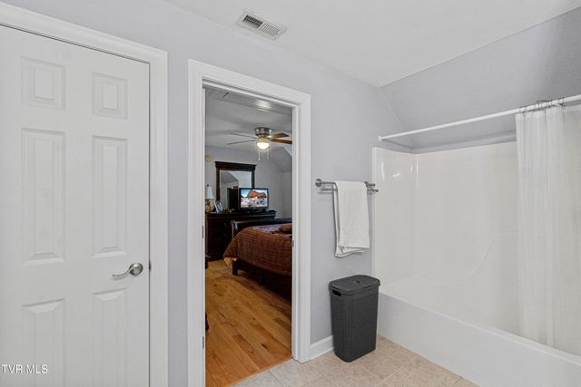 14 West Ridgefield Court, Greeneville, TN 37745