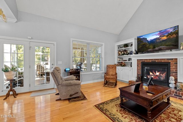 14 West Ridgefield Court, Greeneville, TN 37745