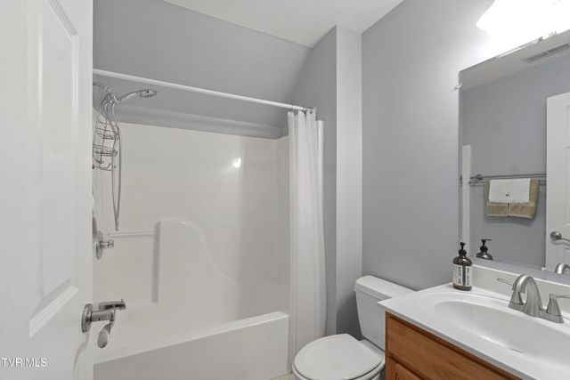 14 West Ridgefield Court, Greeneville, TN 37745