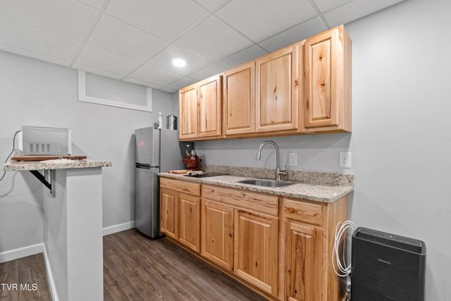 14 West Ridgefield Court, Greeneville, TN 37745