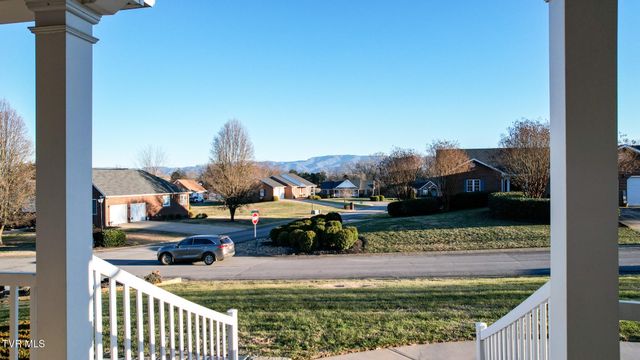 14 West Ridgefield Court, Greeneville, TN 37745