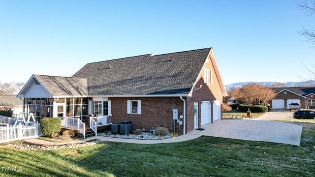 14 West Ridgefield Court, Greeneville, TN 37745