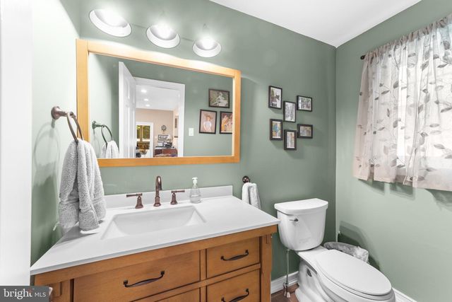 238 ST DAVID DR, Mount Laurel, NJ 08054