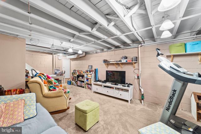 238 ST DAVID DR, Mount Laurel, NJ 08054