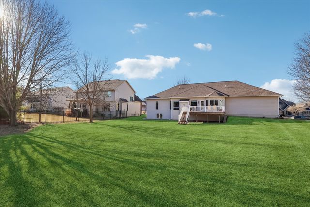 2911 160th Street, Urbandale, IA 50323
