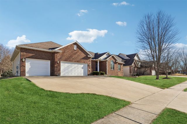 2911 160th Street, Urbandale, IA 50323