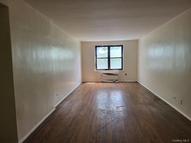 86-70 Francis Lewis Boulevard B51, Queens Village, NY 11427