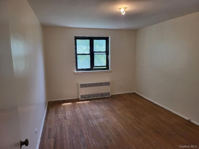 86-70 Francis Lewis Boulevard B51, Queens Village, NY 11427