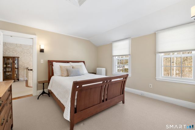 75 Bloomfield Avenue, West Hartford, CT 06105