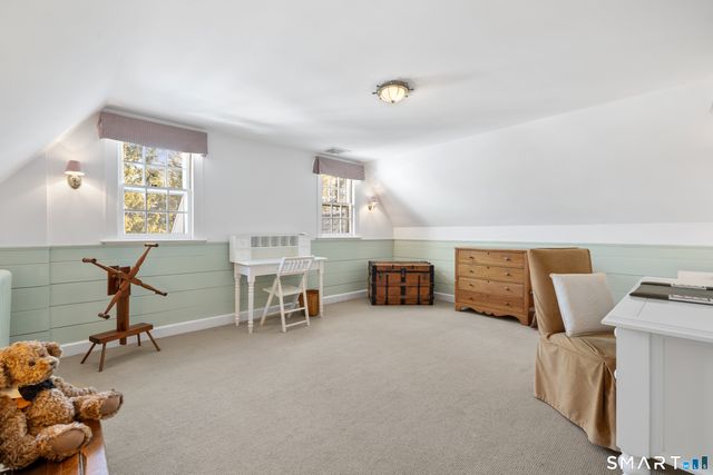 75 Bloomfield Avenue, West Hartford, CT 06105