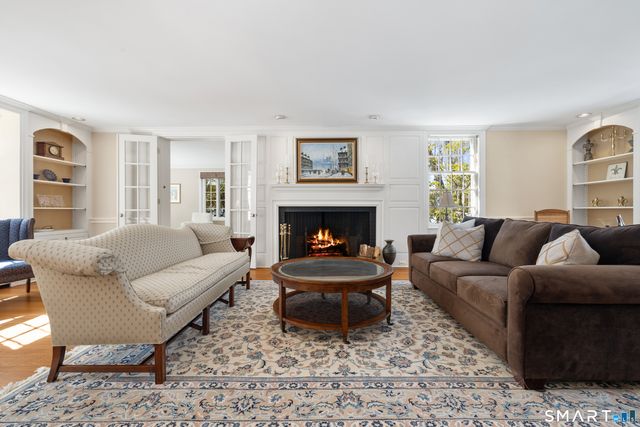 75 Bloomfield Avenue, West Hartford, CT 06105