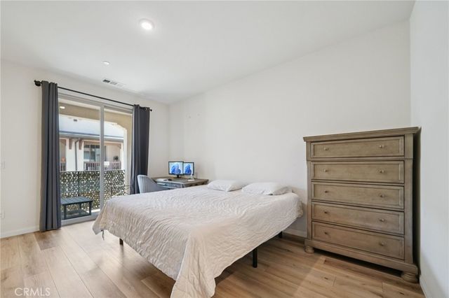 2818 E Berry Loop Privado 66, Ontario, CA 91761