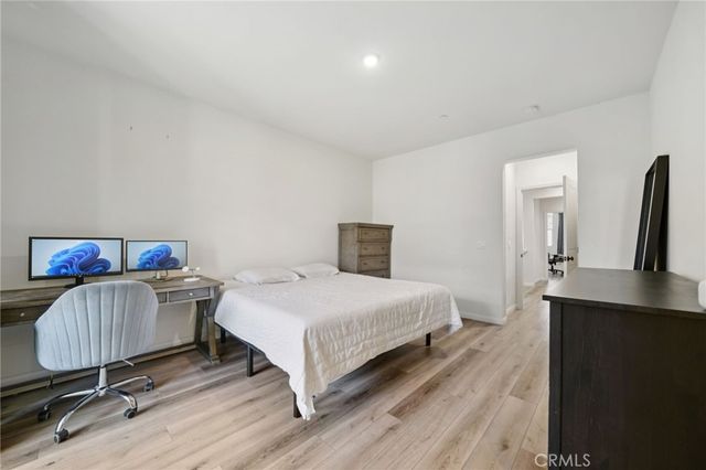 2818 E Berry Loop Privado 66, Ontario, CA 91761