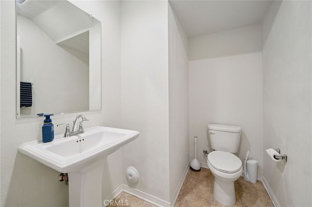 2818 E Berry Loop Privado 66, Ontario, CA 91761