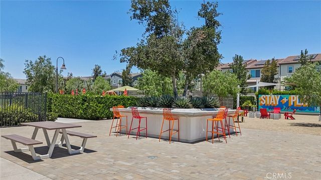 2818 E Berry Loop Privado 66, Ontario, CA 91761