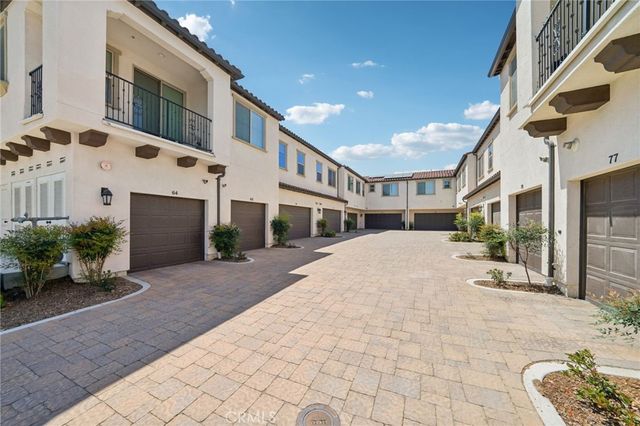2818 E Berry Loop Privado 66, Ontario, CA 91761