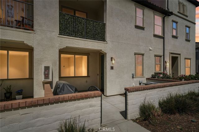 2818 E Berry Loop Privado 66, Ontario, CA 91761