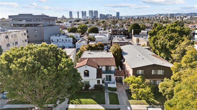 915 S Wooster, Los Angeles, CA 90035
