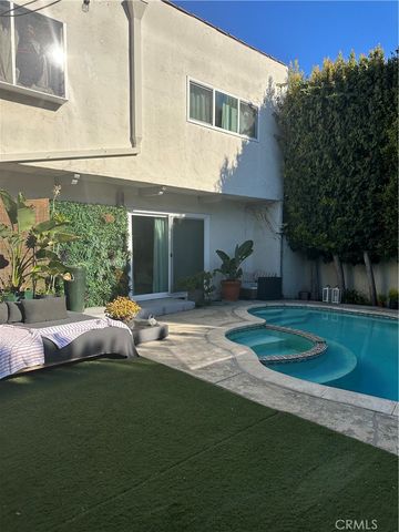 915 S Wooster, Los Angeles, CA 90035