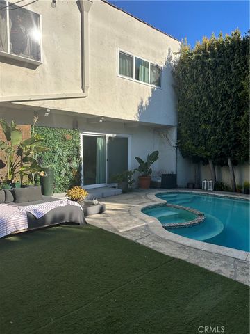 915 S Wooster, Los Angeles, CA 90035