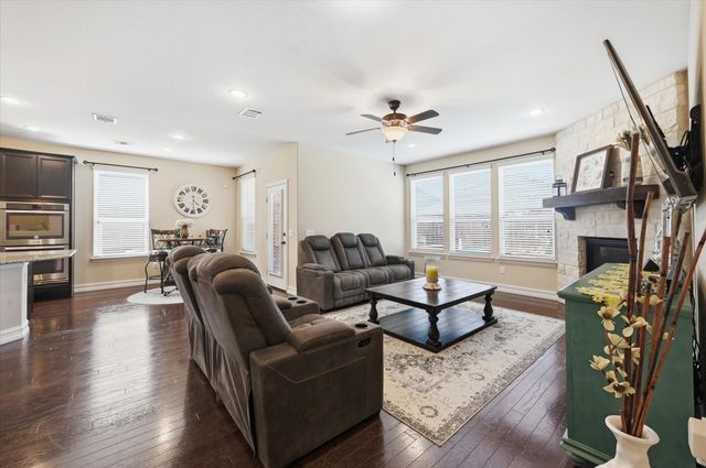 824 Pinnacle Ridge Road, Fort Worth, TX 76052