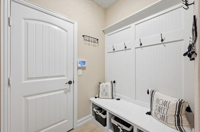 824 Pinnacle Ridge Road, Fort Worth, TX 76052