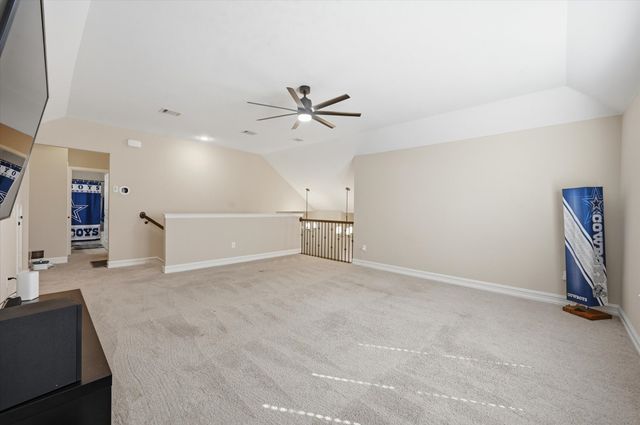 824 Pinnacle Ridge Road, Fort Worth, TX 76052