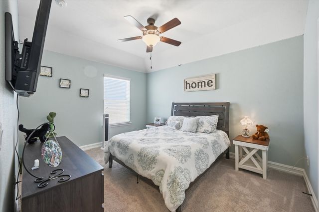 824 Pinnacle Ridge Road, Fort Worth, TX 76052