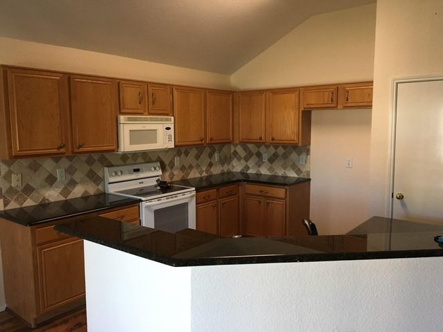 7309 Caruth Drive, Rowlett, TX 75089