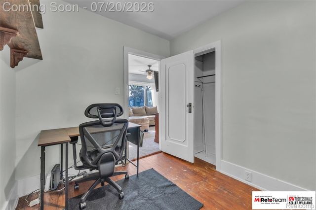 2929 Holden Avenue, Waterford Charter Township, MI 48329